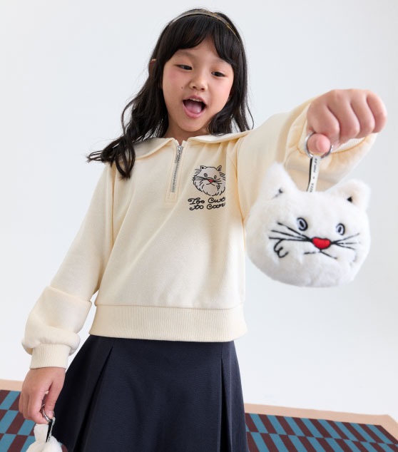 Girl's Petite Cafe Collor Sweatshirt