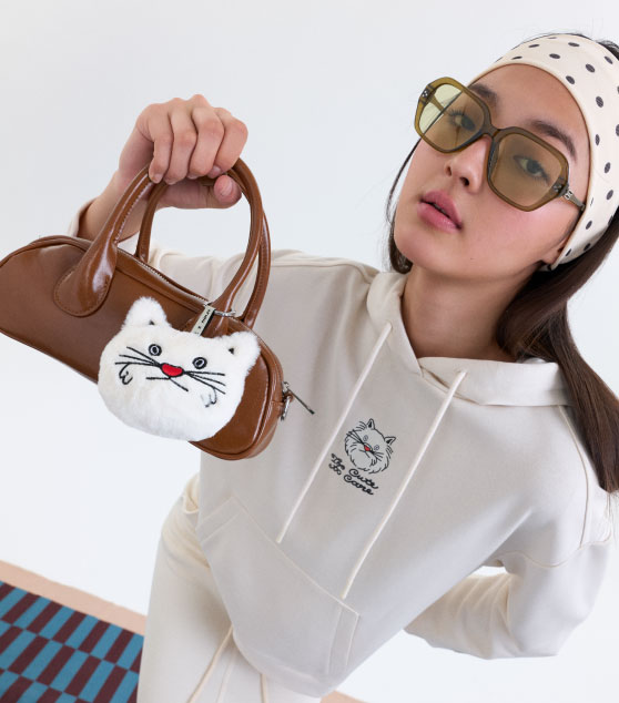 Women's Petite Cafe Pullover Hoodie