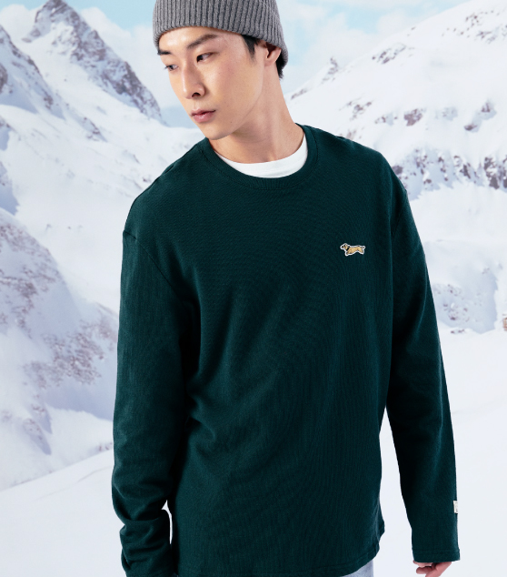 Men's Long-Sleeve T-Shirt with Patch