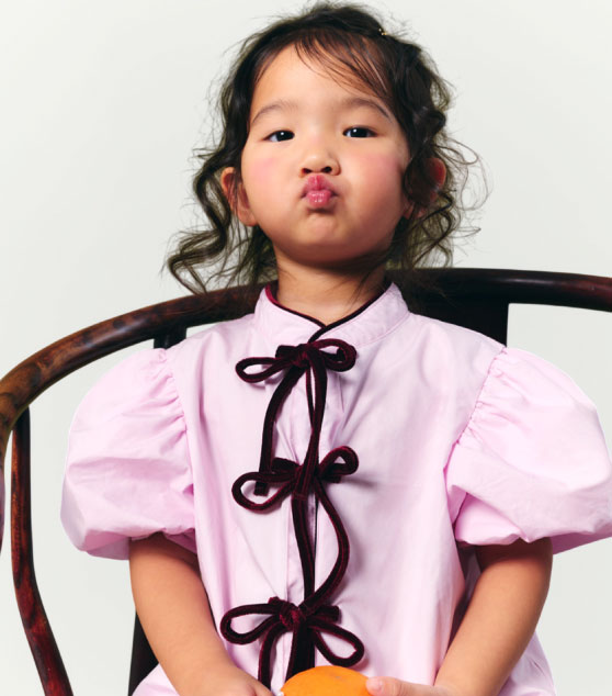 AIIZ Girl's Puffed Sleeve Blouse with Bow Tie