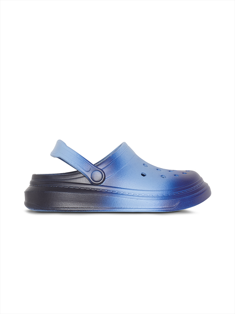 Tie-dyed Clogs